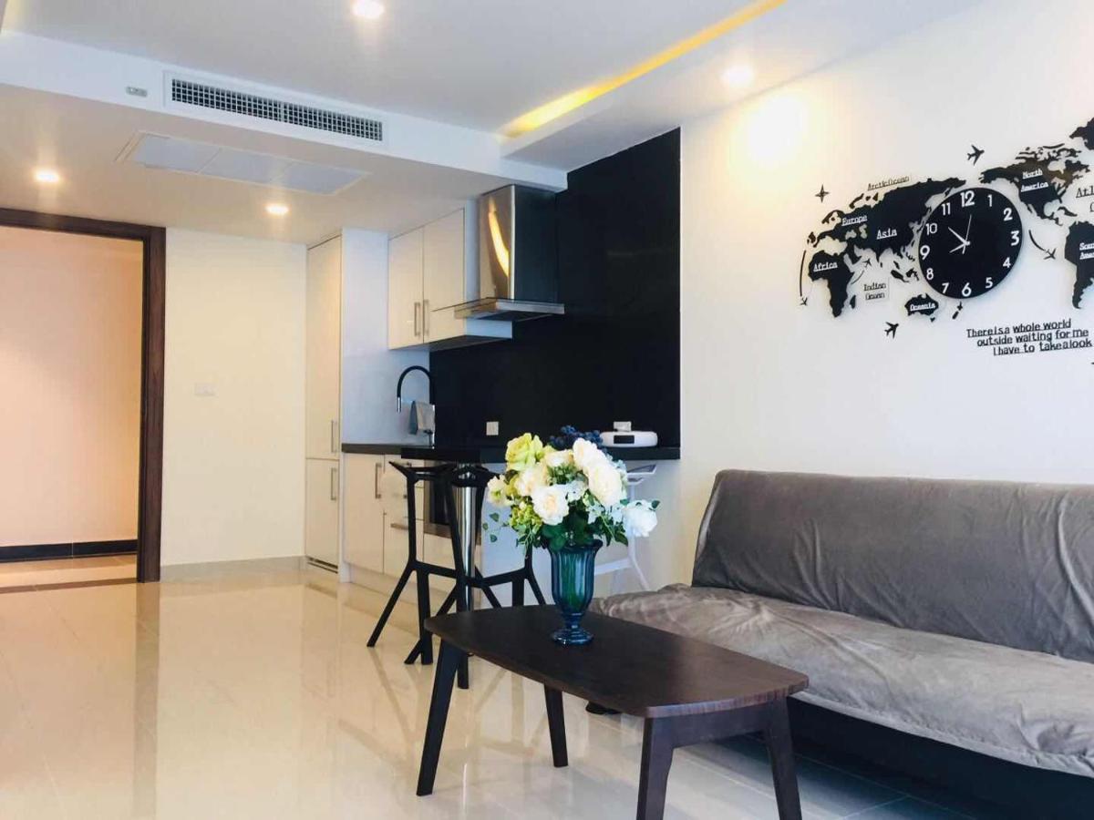 Ferienwohnung Grand Avenue Soi Buakhao By Daisy Pattaya Exterior foto